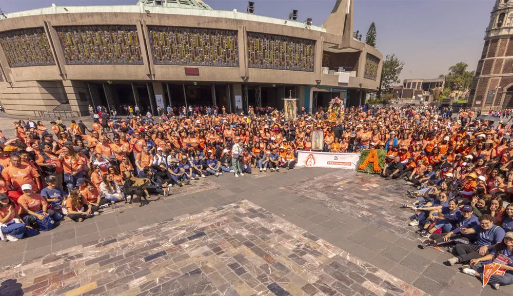 La Comunidad Anáhuac participa en la Peregrinación a la Basílica de Guadalupe 2025