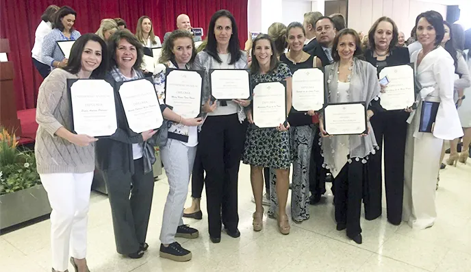 Entregamos reconocimientos a los alumnos de los Diplomados de Educación Continua