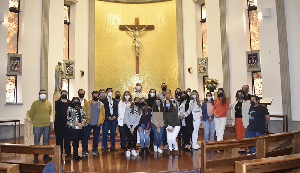 Se lleva a cabo la misa anual de la Facultad de Diseño 