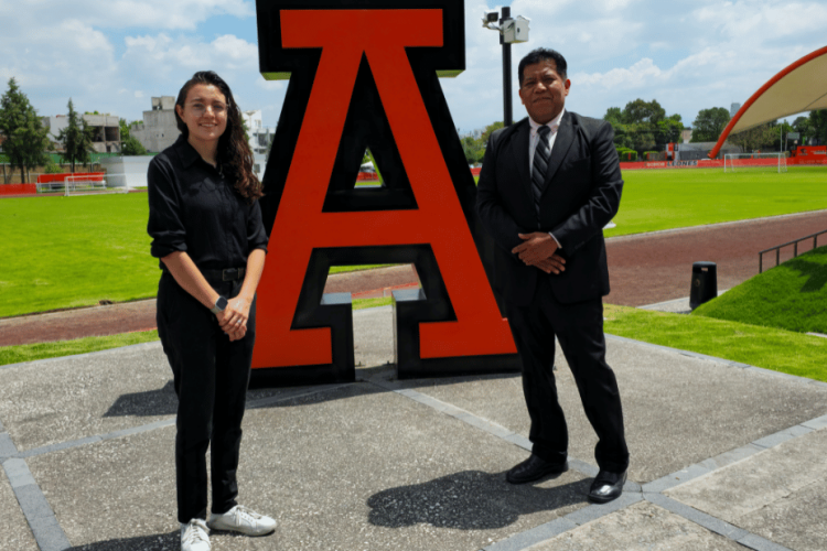 Elizabeth Victoria Loyola Muñoz, estudiante de Ingeniería Mecatrónica de la Universidad Anáhuac Puebla