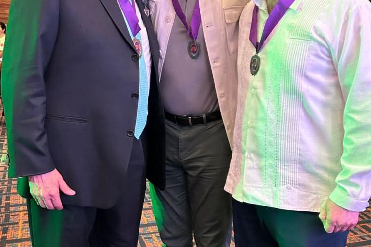 DR-PORRAS-PRESIDENCIA-PEDIATRÍA