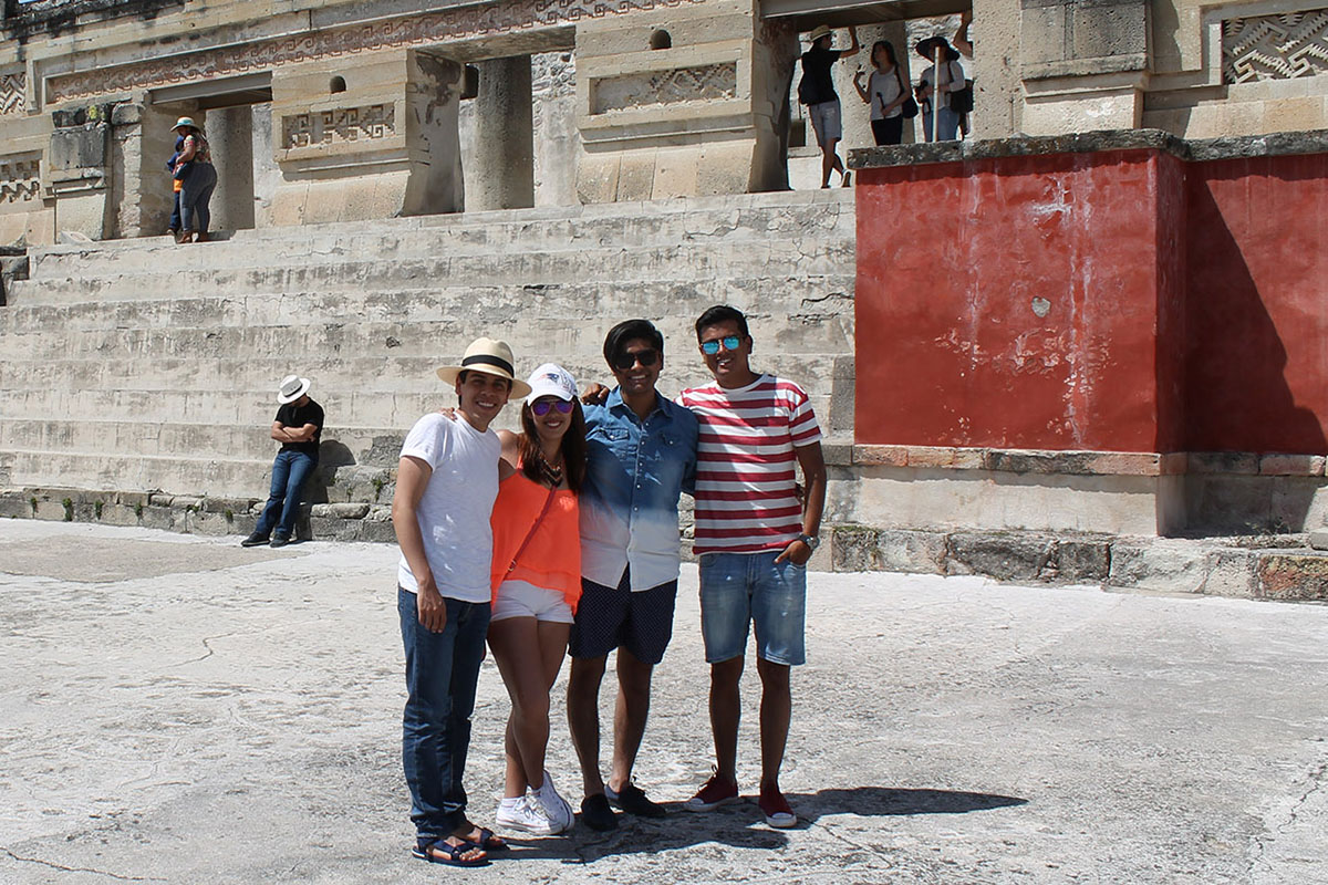 4 / 4 - Alumnos de Administración Turística visitan Oaxaca