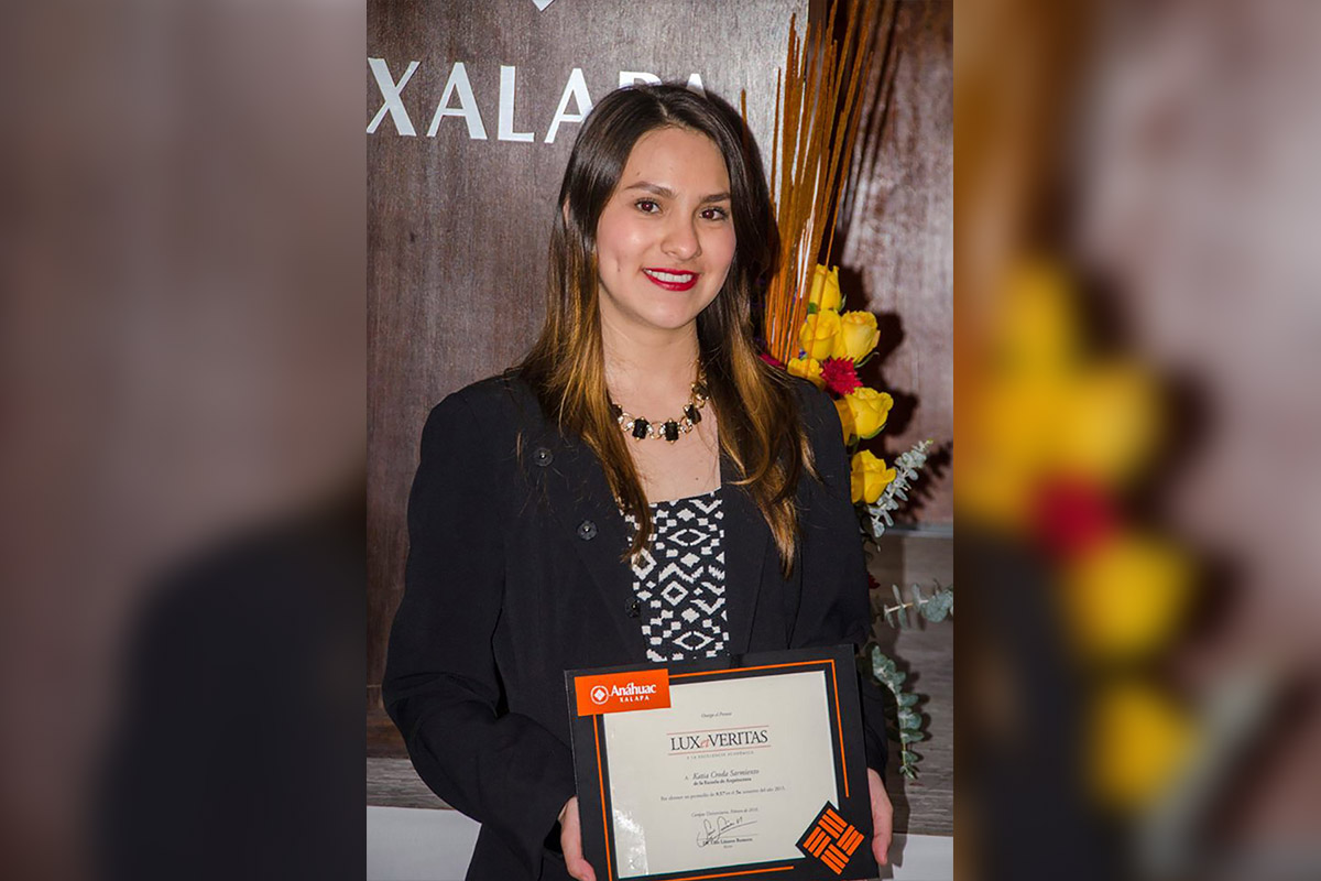 5 / 12 - Ceremonia de entrega de premios a la Excelencia Académica