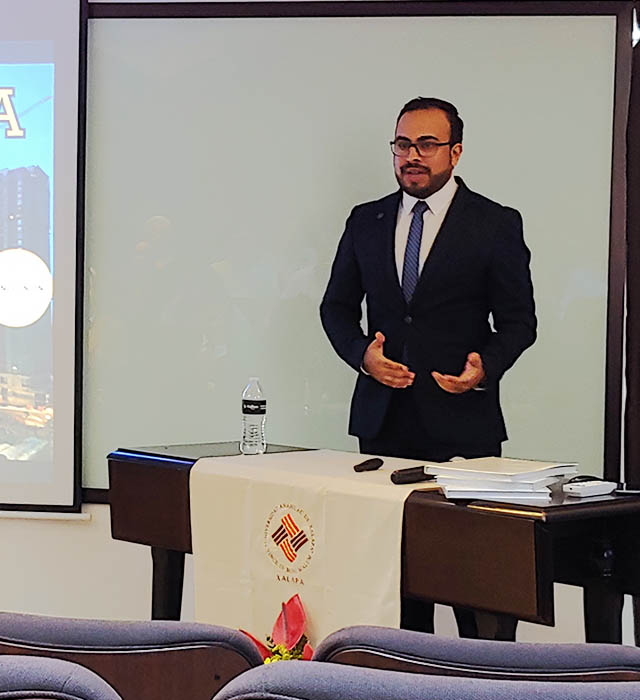 Presentación de Proyectos Aplicativos para Obtención de Grado: Maestría en Economía y Negocios