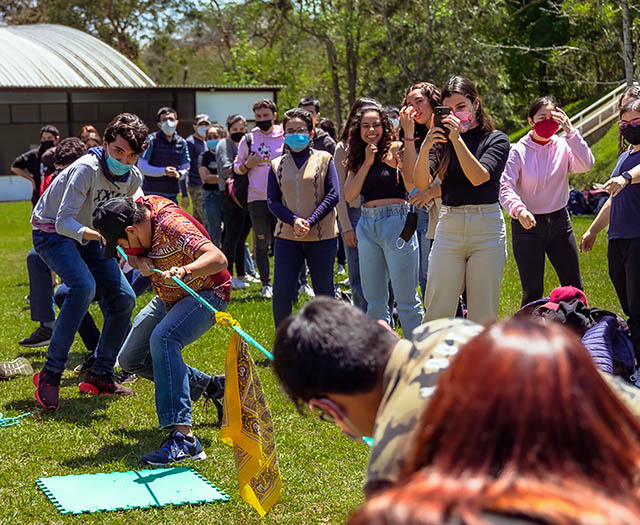 Ingenia: Un Grupo Estudiantil de Personas Creativas y Emprendedoras