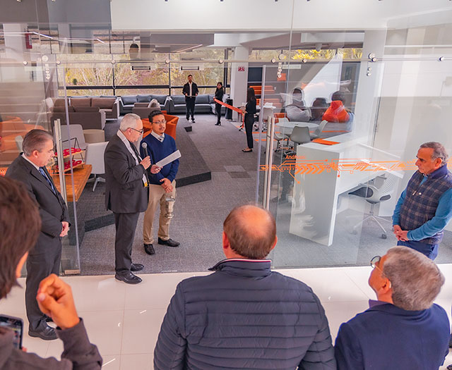 Miembros del Patronato Xalapa Inauguran el ID Center