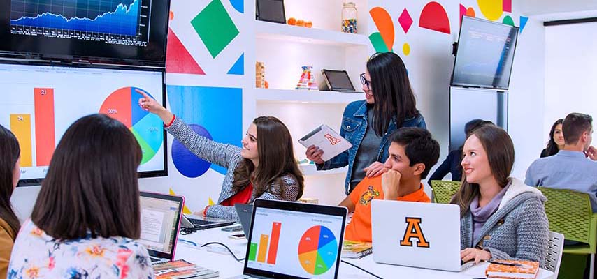 Licenciatura en Administración y Dirección de Empresas