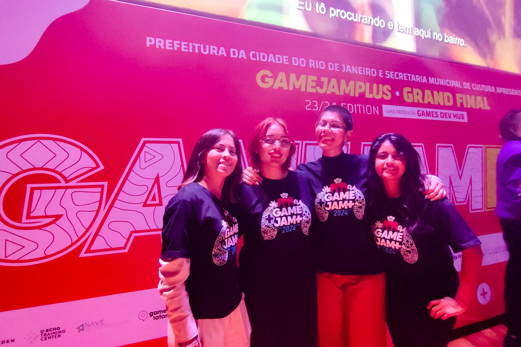 1 / 10 - Alumnas de Animación Digital Participan en la Game Jam Plus en Río de Janeiro Brasil