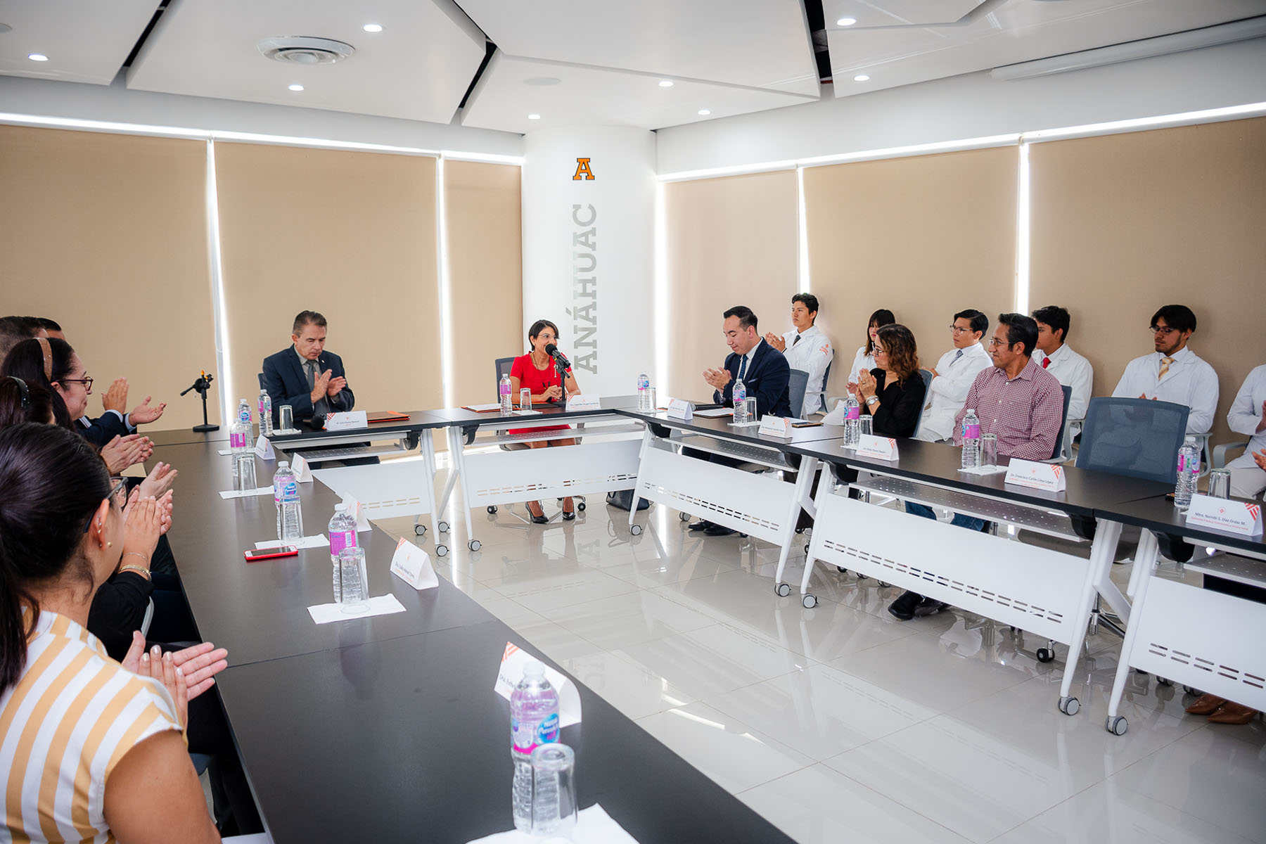 13 / 23 - Firma de Convenio con la Sociedad de Pediatría y Cirugía Pediátrica de Córdoba y Orizaba