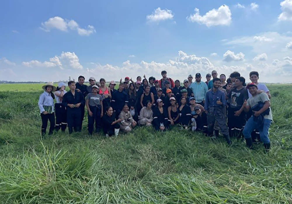 5 / 5 - Alumnos de Medicina Veterinaria y Zootecnia Visitan el Rancho Ganadero Santa Rita