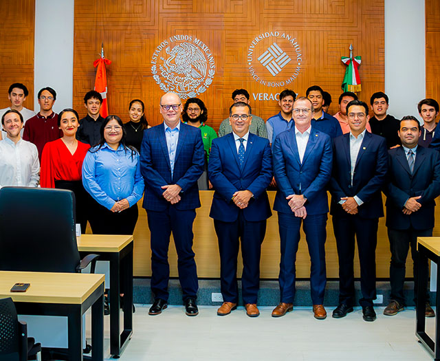 Firma de Convenio de Colaboración con Fischer