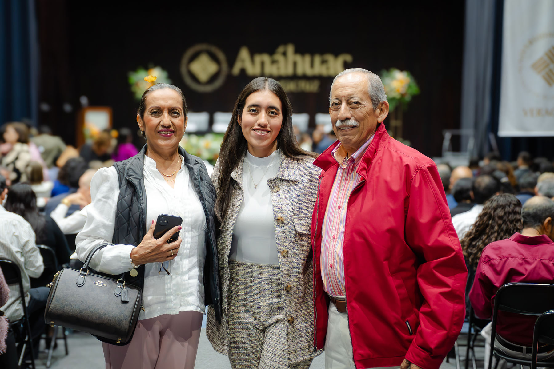 2 / 69 - Entrega de Premios Lux et Veritas y Ser Anáhuac: Galería