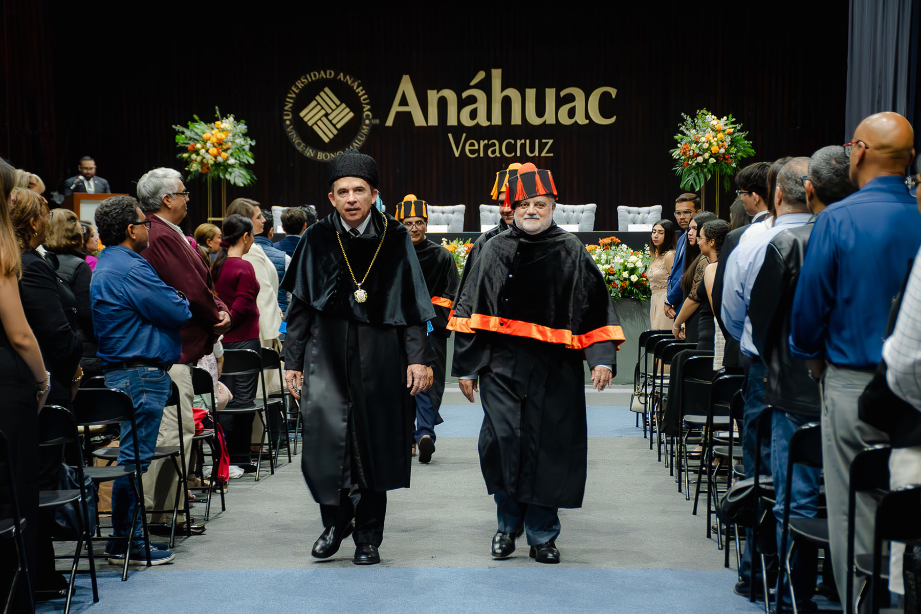 40 / 69 - Entrega de Premios Lux et Veritas y Ser Anáhuac: Galería