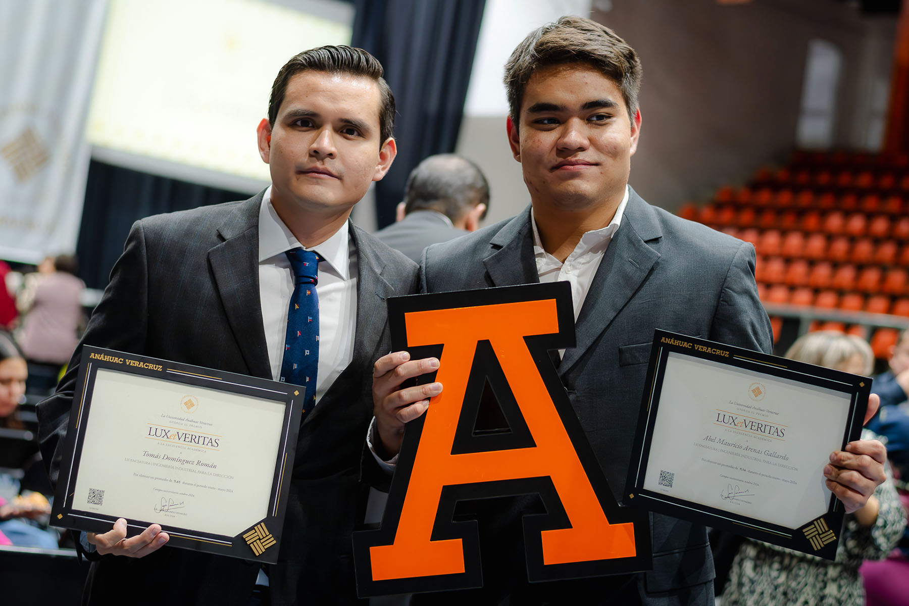 47 / 69 - Entrega de Premios Lux et Veritas y Ser Anáhuac: Galería