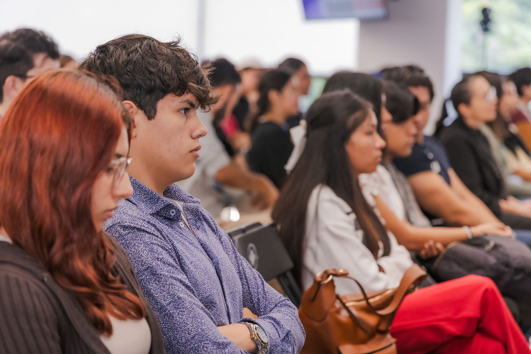 12 / 30 - Programa de Incubadora y Aceleradora de Negocios