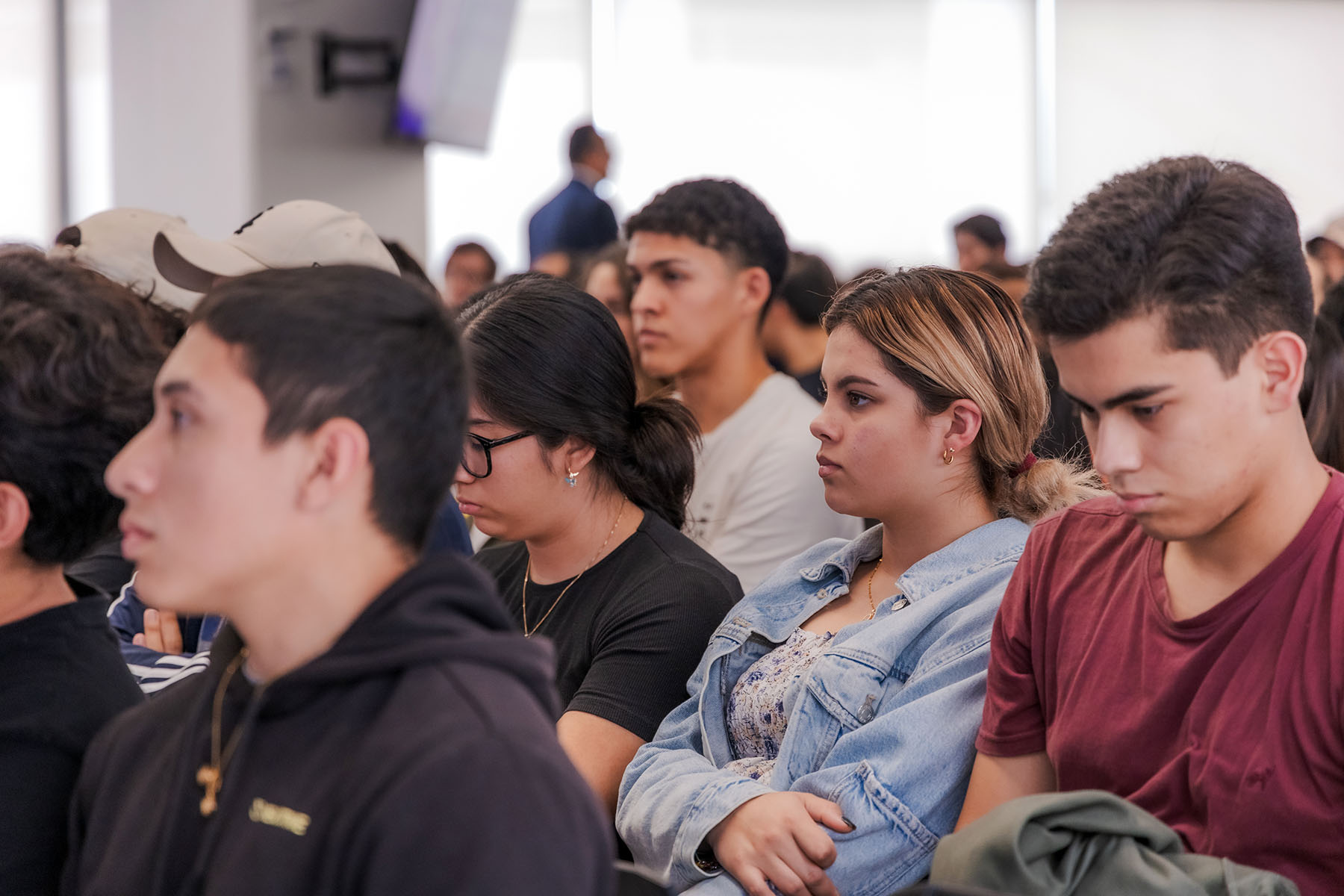 16 / 30 - Programa de Incubadora y Aceleradora de Negocios