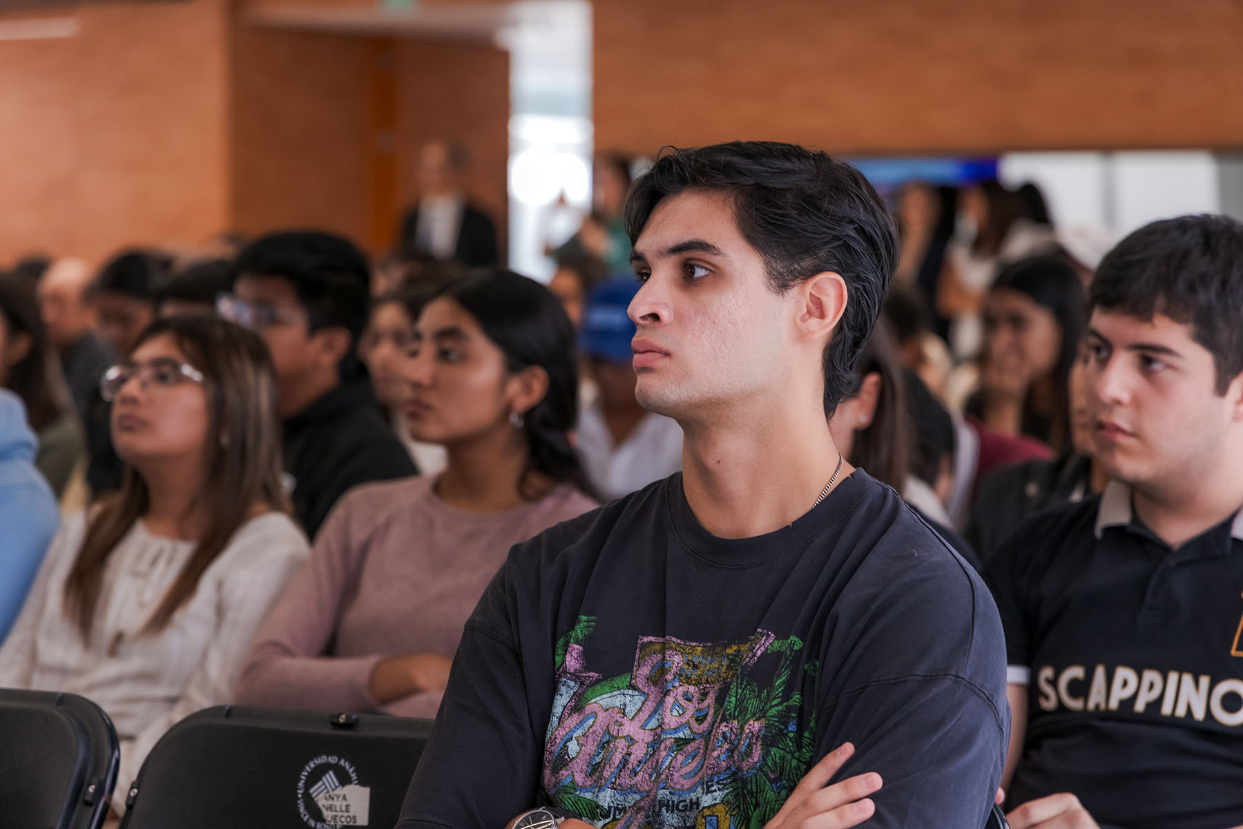 17 / 30 - Programa de Incubadora y Aceleradora de Negocios