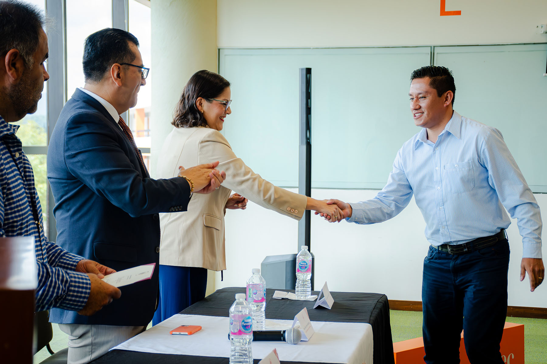 9 / 37 - Clausura del Diplomado en Liderazgo y Desarrollo Gerencial en Hidrocarburos