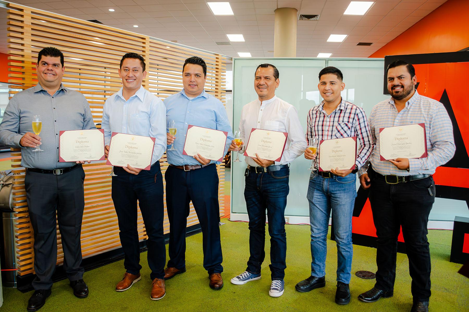 23 / 37 - Clausura del Diplomado en Liderazgo y Desarrollo Gerencial en Hidrocarburos