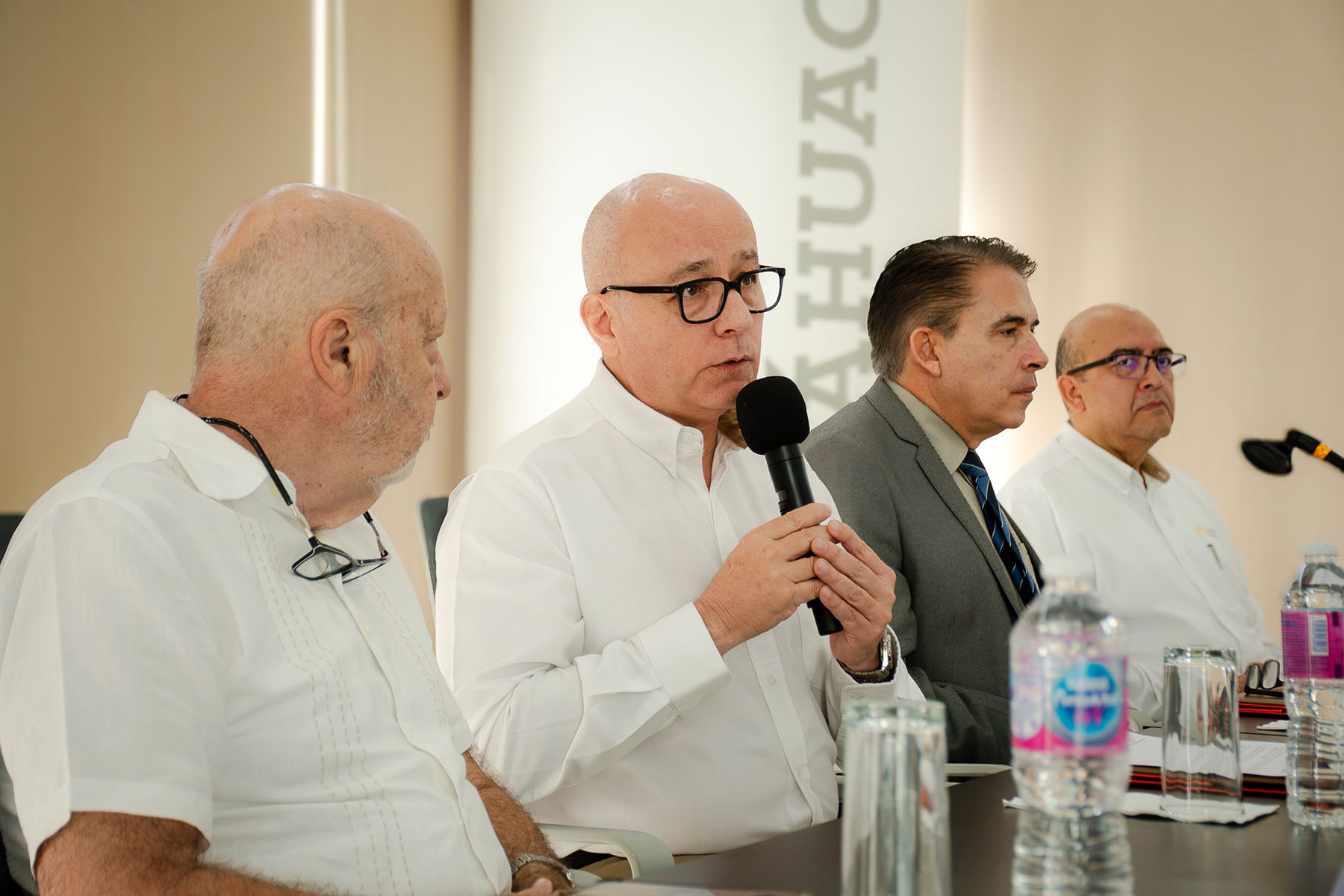 6 / 57 - Firma de Convenio con Asociación de Avicultores de Córdoba y Laboratorio Cordobés de Diagnóstico Pecuario