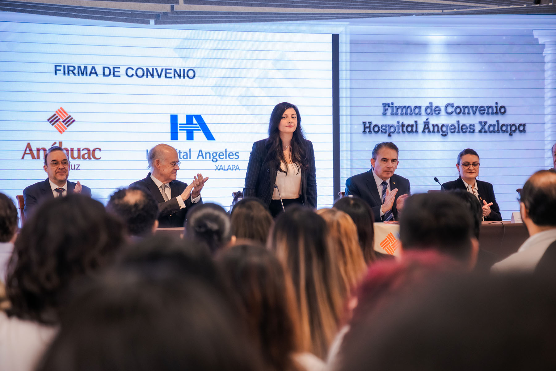 4 / 30 - Firma de Convenio con Hospital Ángeles Xalapa