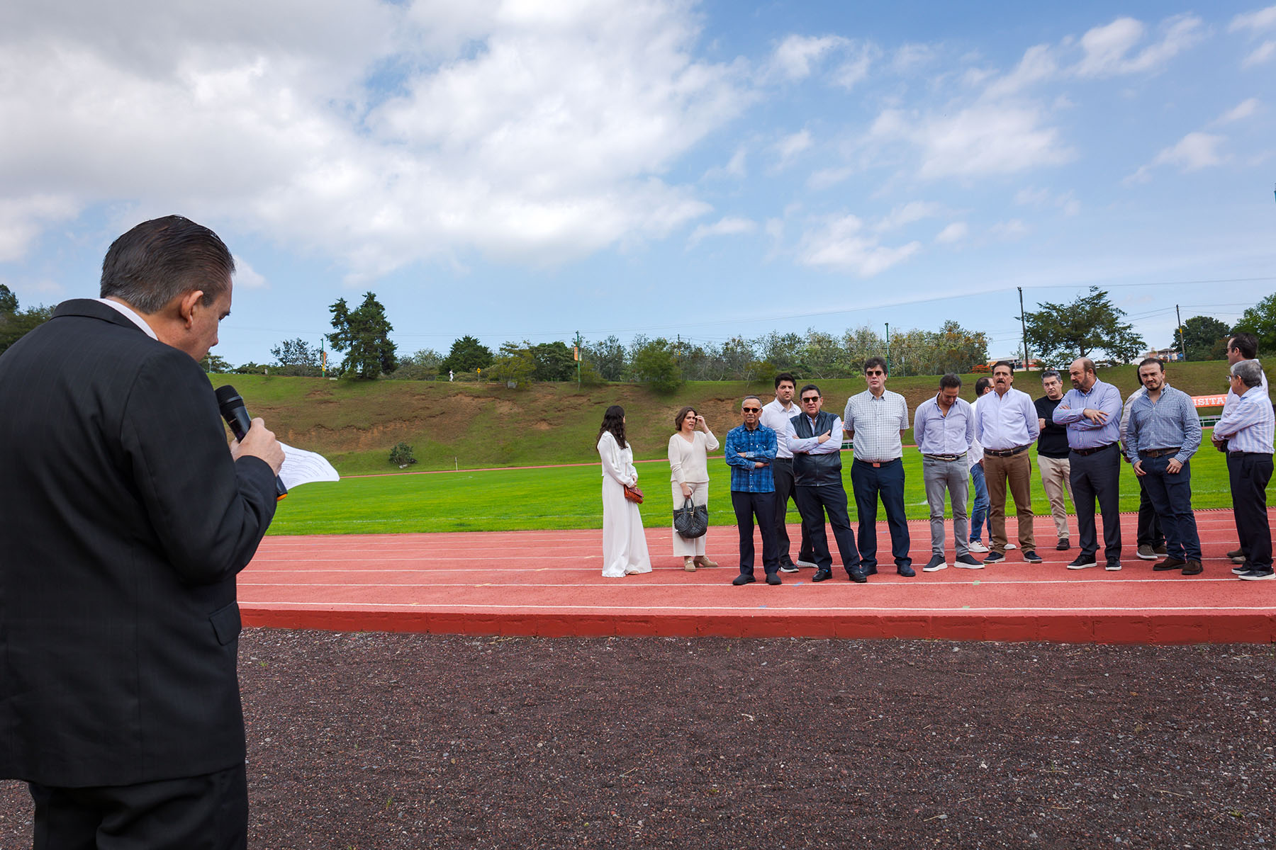 3 / 15 - Inauguración del Nuevo Césped y Sistema de Riego del Campo de Fútbol