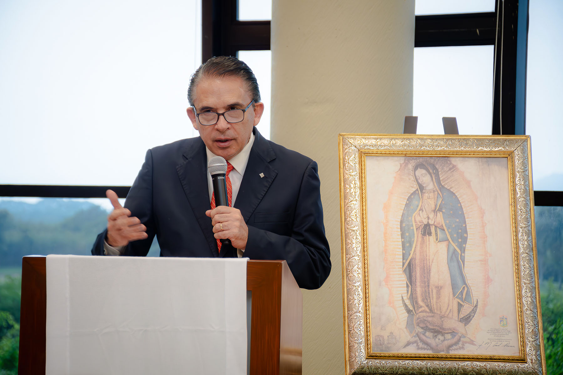 11 / 76 - Clausura de los Diplomados en Desarrollo Integral, en Duelo y Resiliencia y en Diseño de Espacios Exteriores