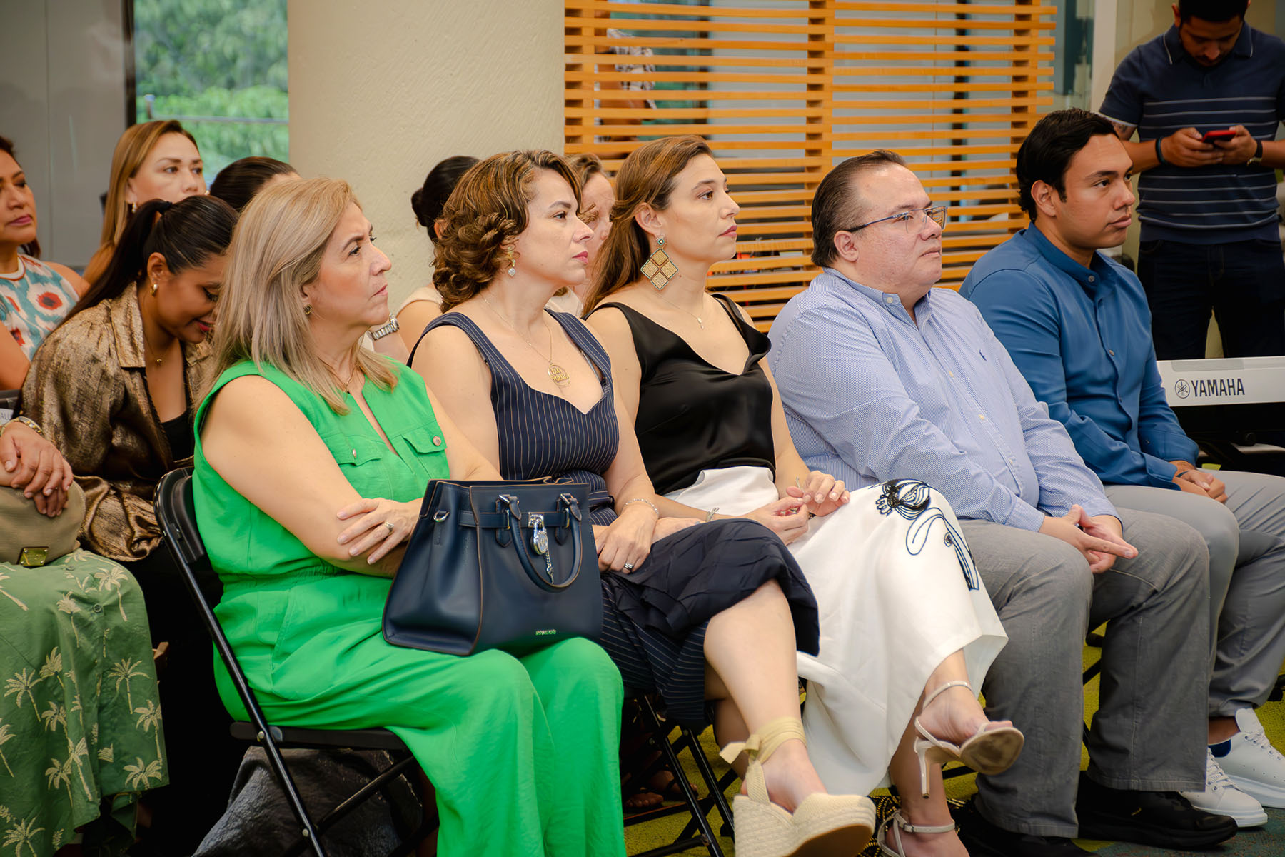 14 / 76 - Clausura de los Diplomados en Desarrollo Integral, en Duelo y Resiliencia y en Diseño de Espacios Exteriores