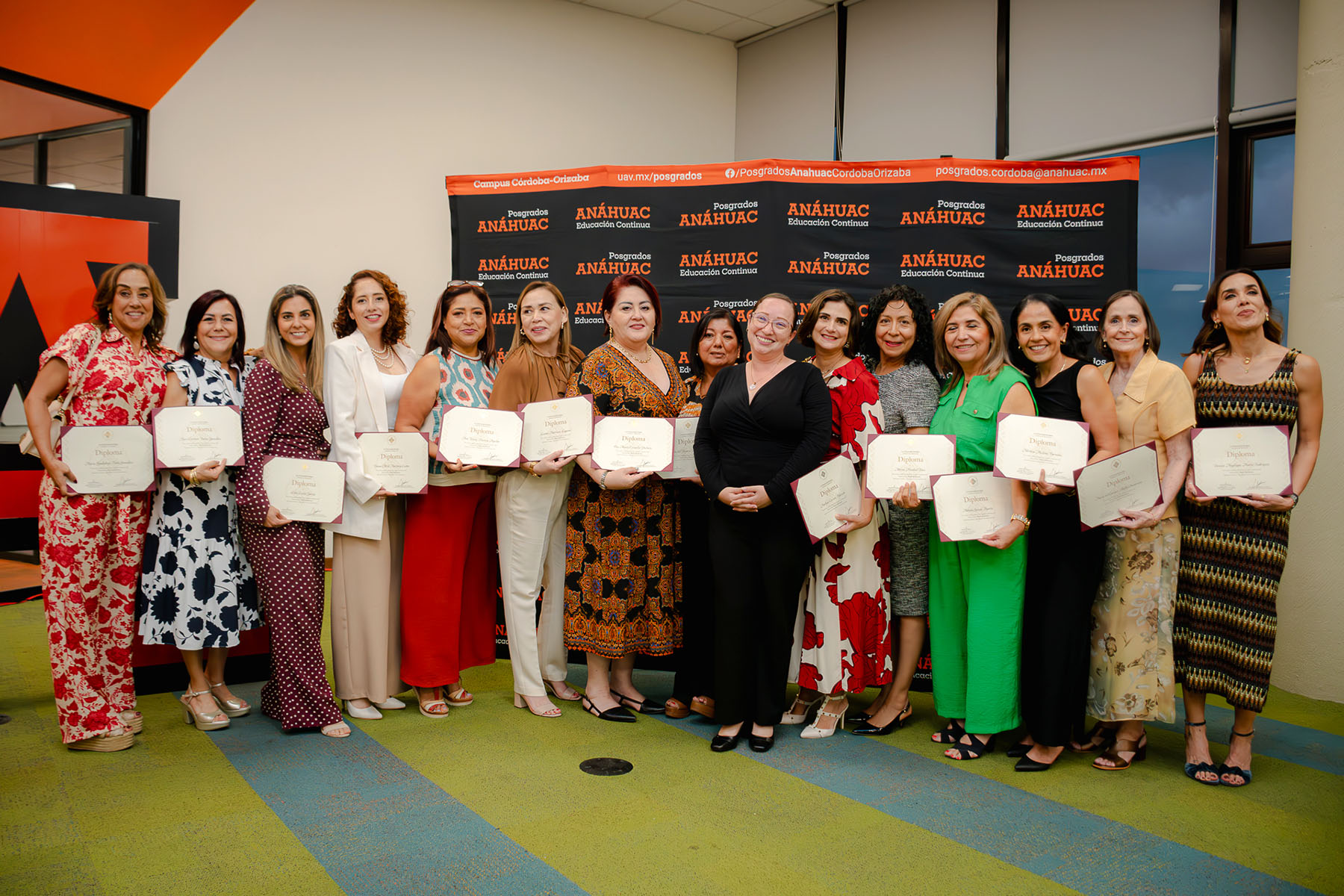 43 / 76 - Clausura de los Diplomados en Desarrollo Integral, en Duelo y Resiliencia y en Diseño de Espacios Exteriores