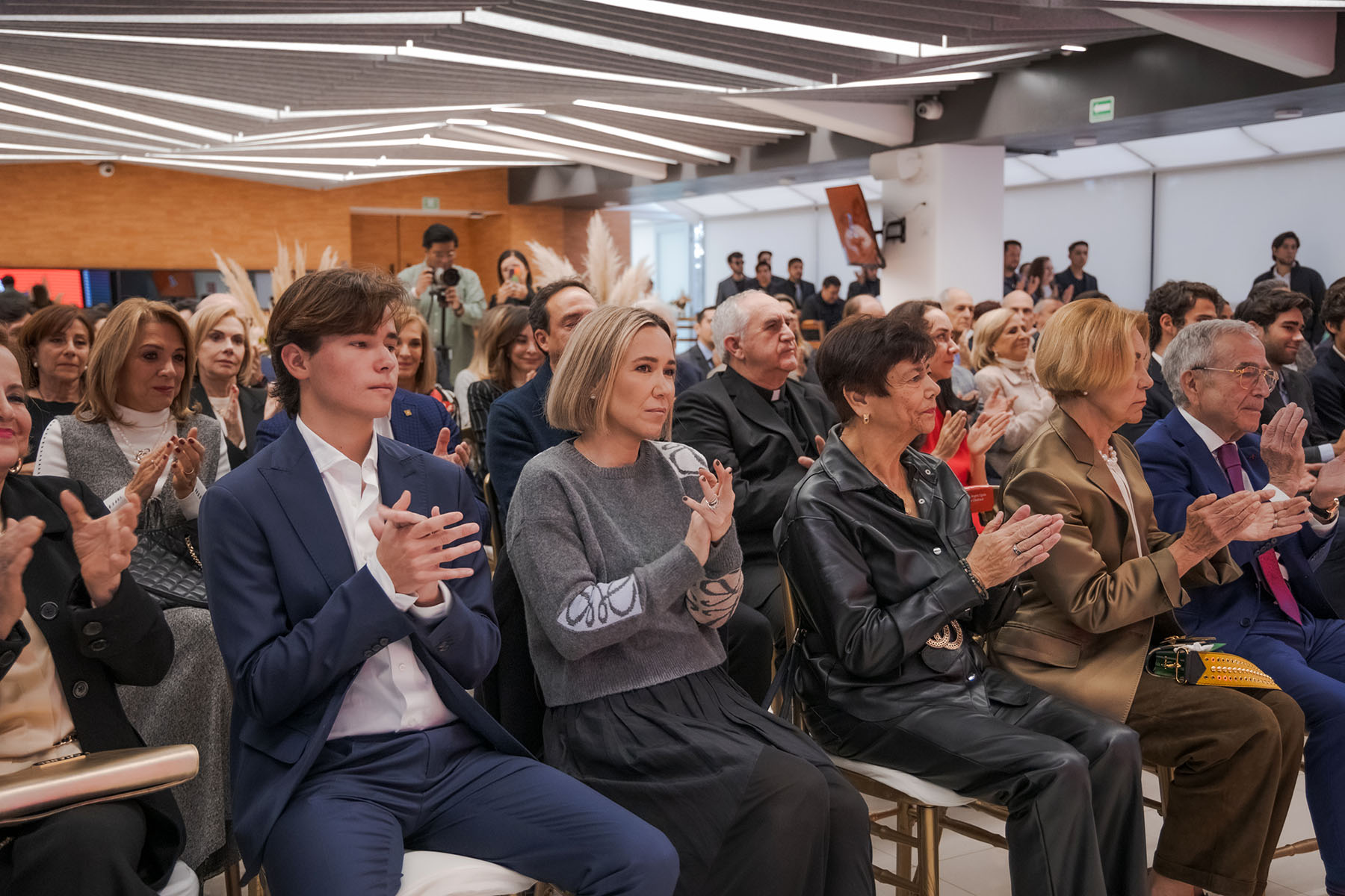 26 / 82 - Homenaje al Dr. Alfredo Chedraui Obeso, Presidente Fundador y Vitalicio de Nuestra Universidad