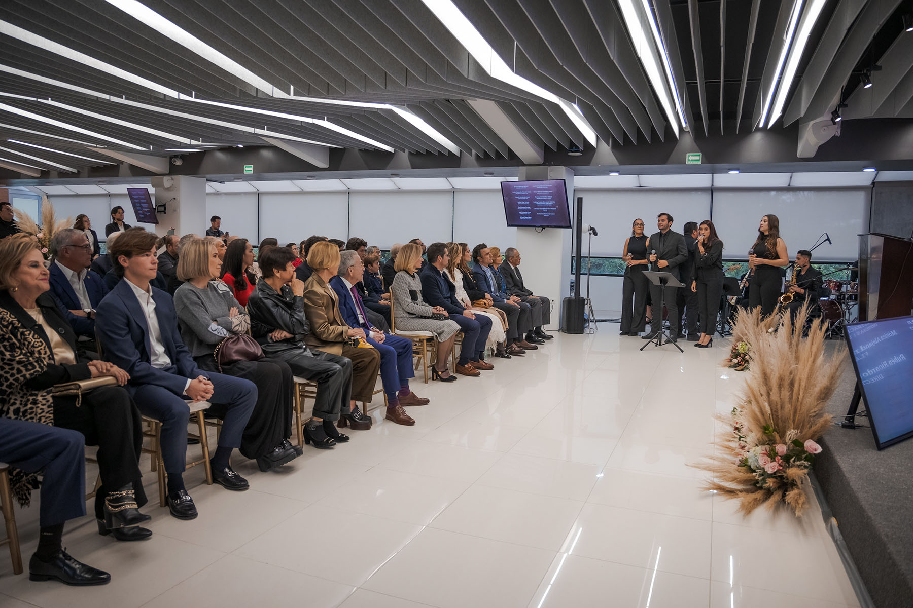 46 / 82 - Homenaje al Dr. Alfredo Chedraui Obeso, Presidente Fundador y Vitalicio de Nuestra Universidad