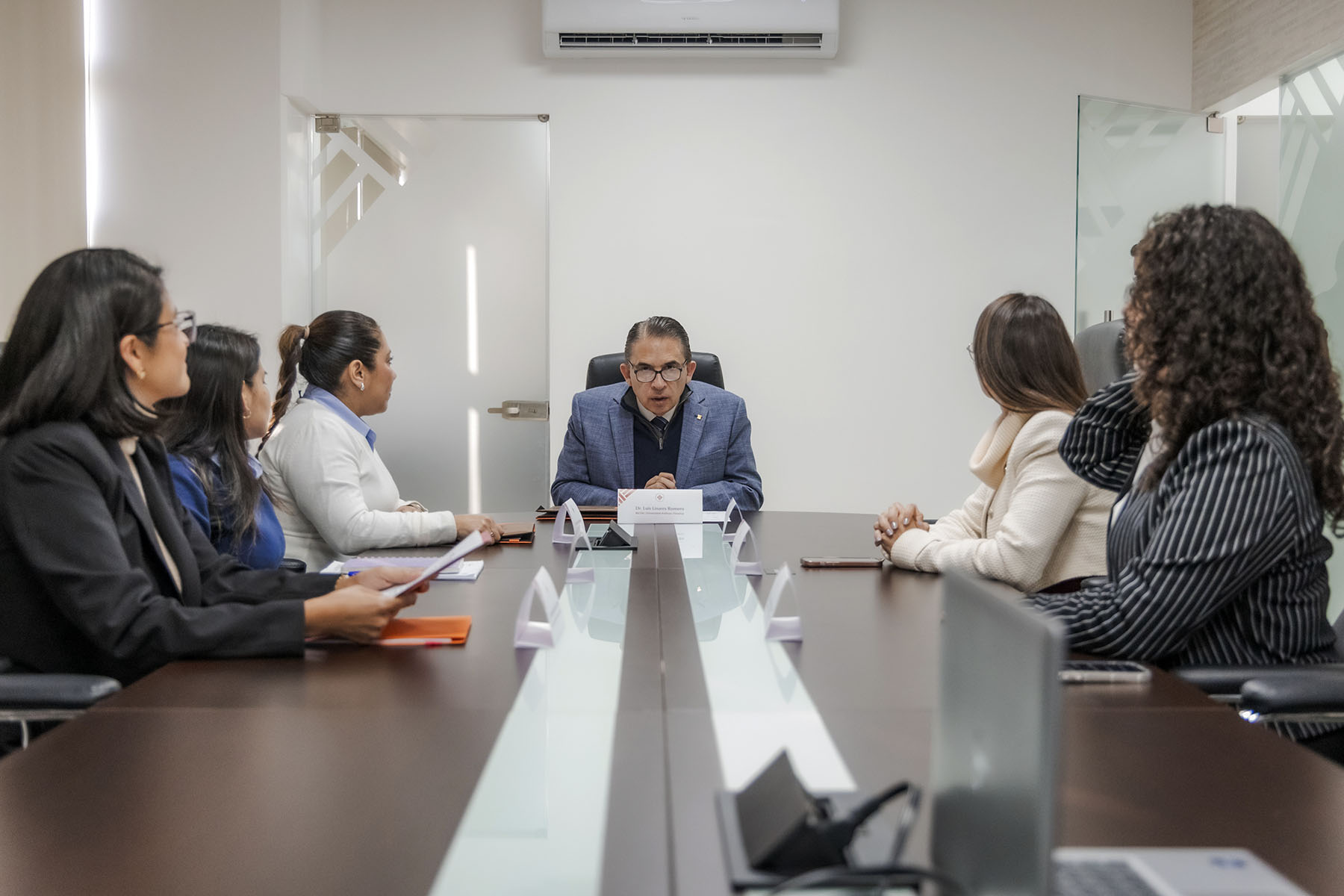 6 / 18 - Firma de Convenio con Empresa Agroindustrias Unidas de México