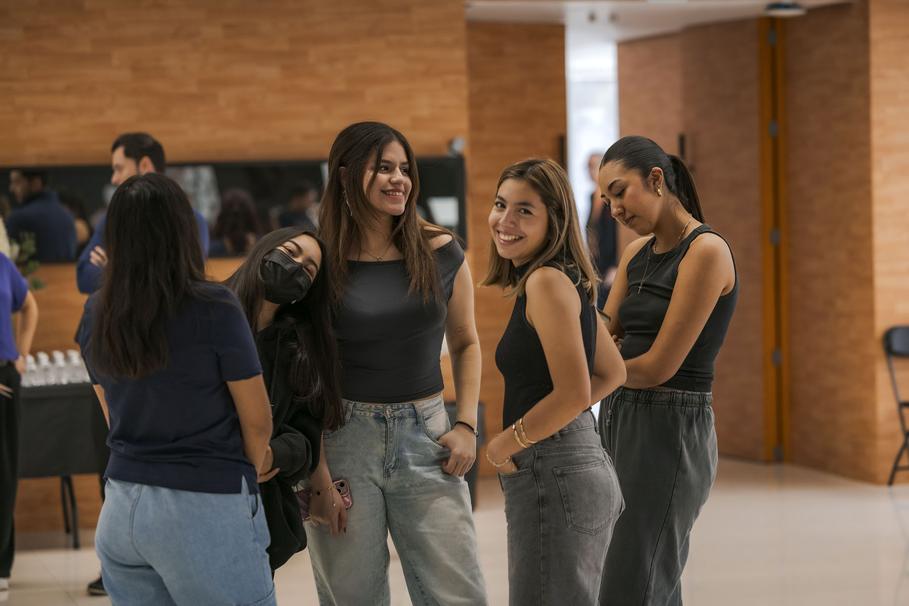 11 / 30 - Nuevas Marcas de Moda Nacen en la Anáhuac Xalapa