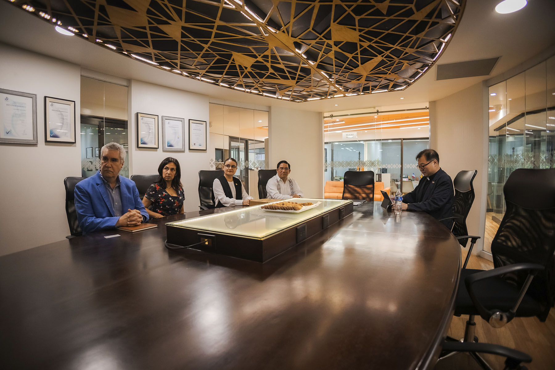 13 / 36 - Visita de la Universidad Católica de Pusan