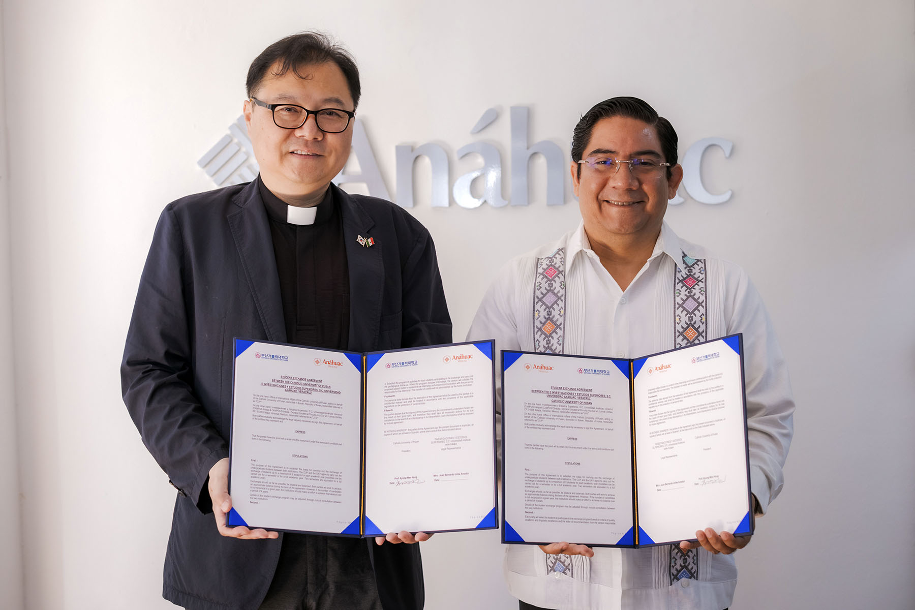 18 / 36 - Visita de la Universidad Católica de Pusan