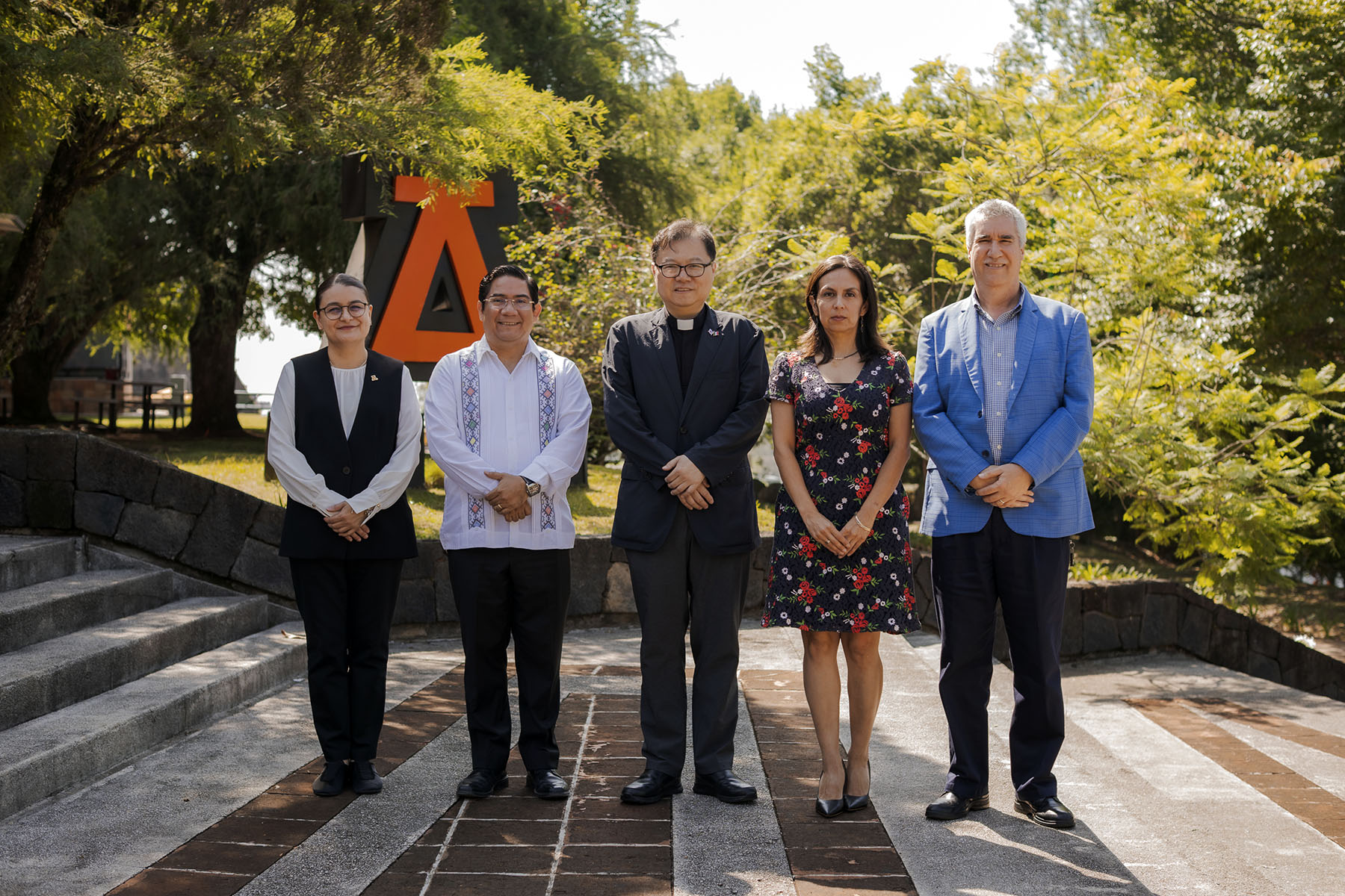 20 / 36 - Visita de la Universidad Católica de Pusan