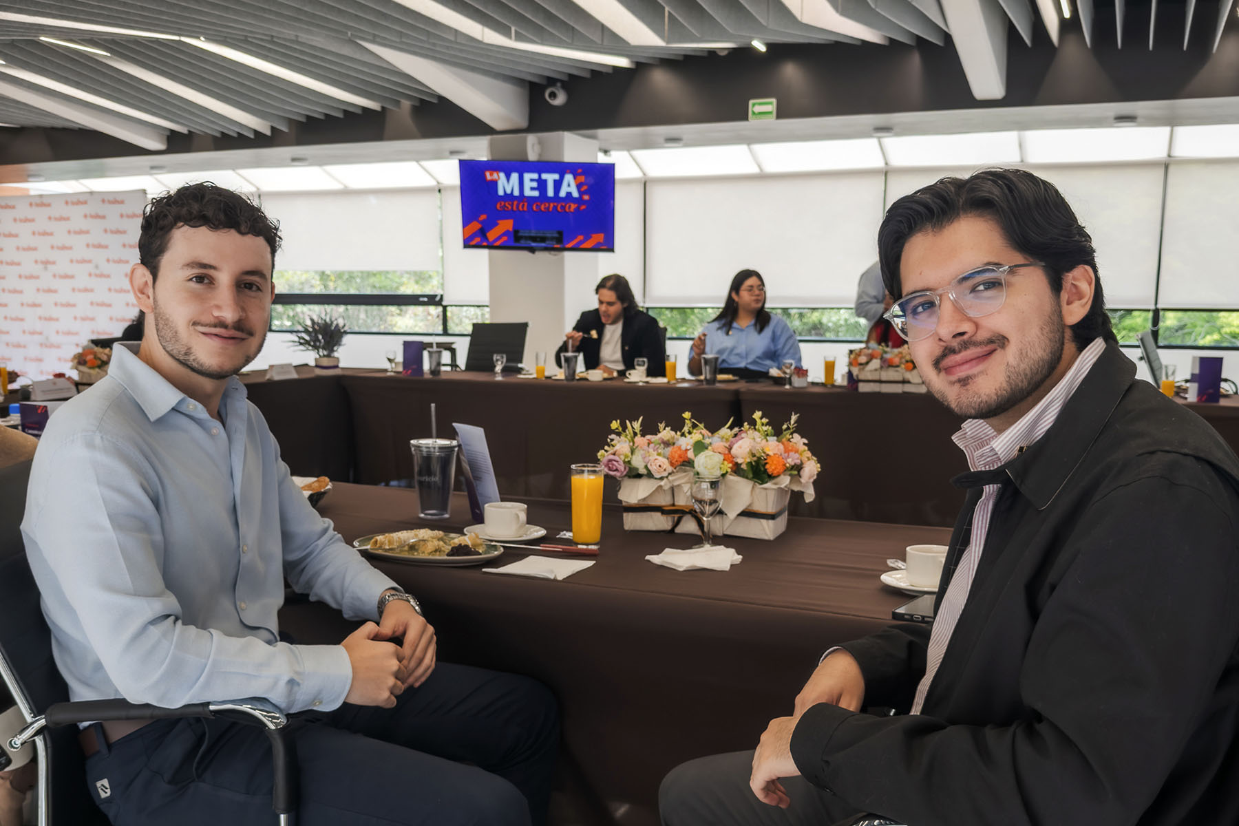 3 / 32 - La Meta Está Cerca: Clausura de la Maestría en Comunicación y Mercadotecnia