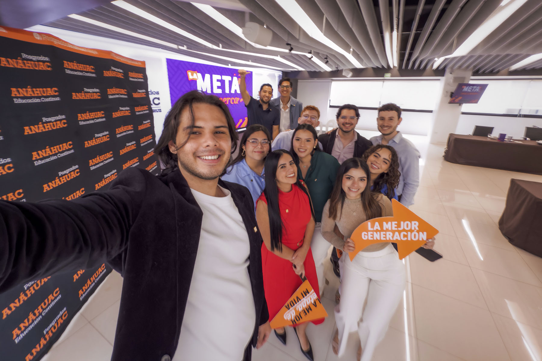 19 / 32 - La Meta Está Cerca: Clausura de la Maestría en Comunicación y Mercadotecnia
