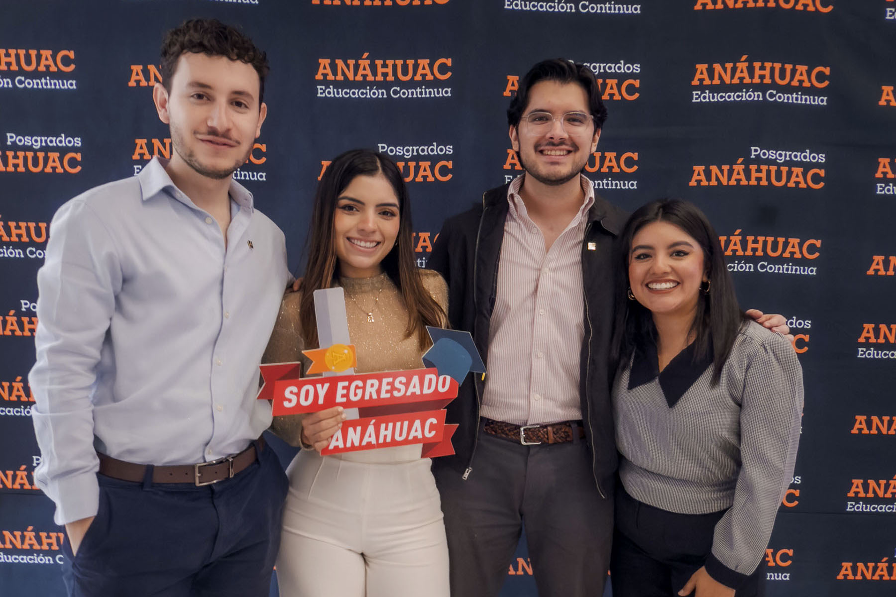 22 / 32 - La Meta Está Cerca: Clausura de la Maestría en Comunicación y Mercadotecnia