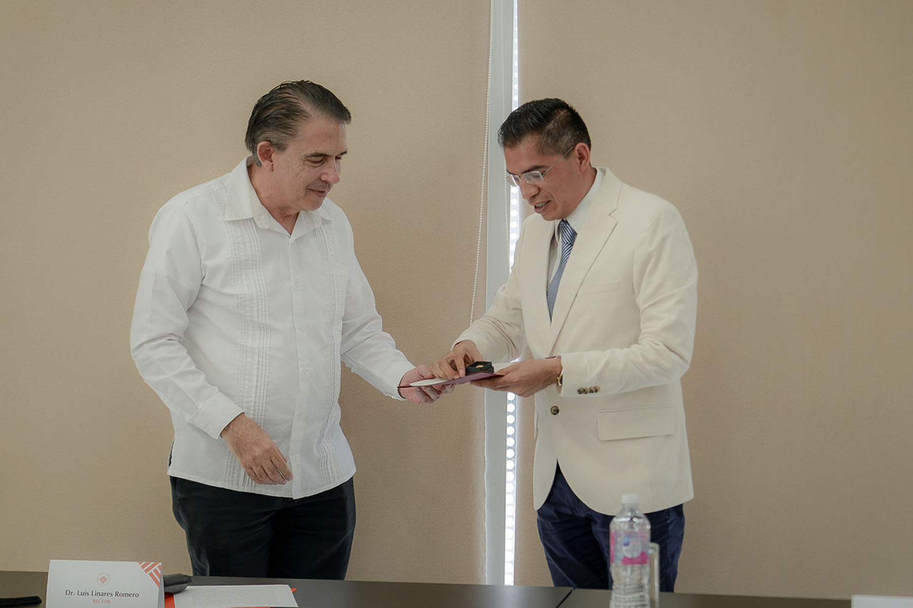 12 / 27 - Instauración del Consejo Consultivo Académico de Comunicación