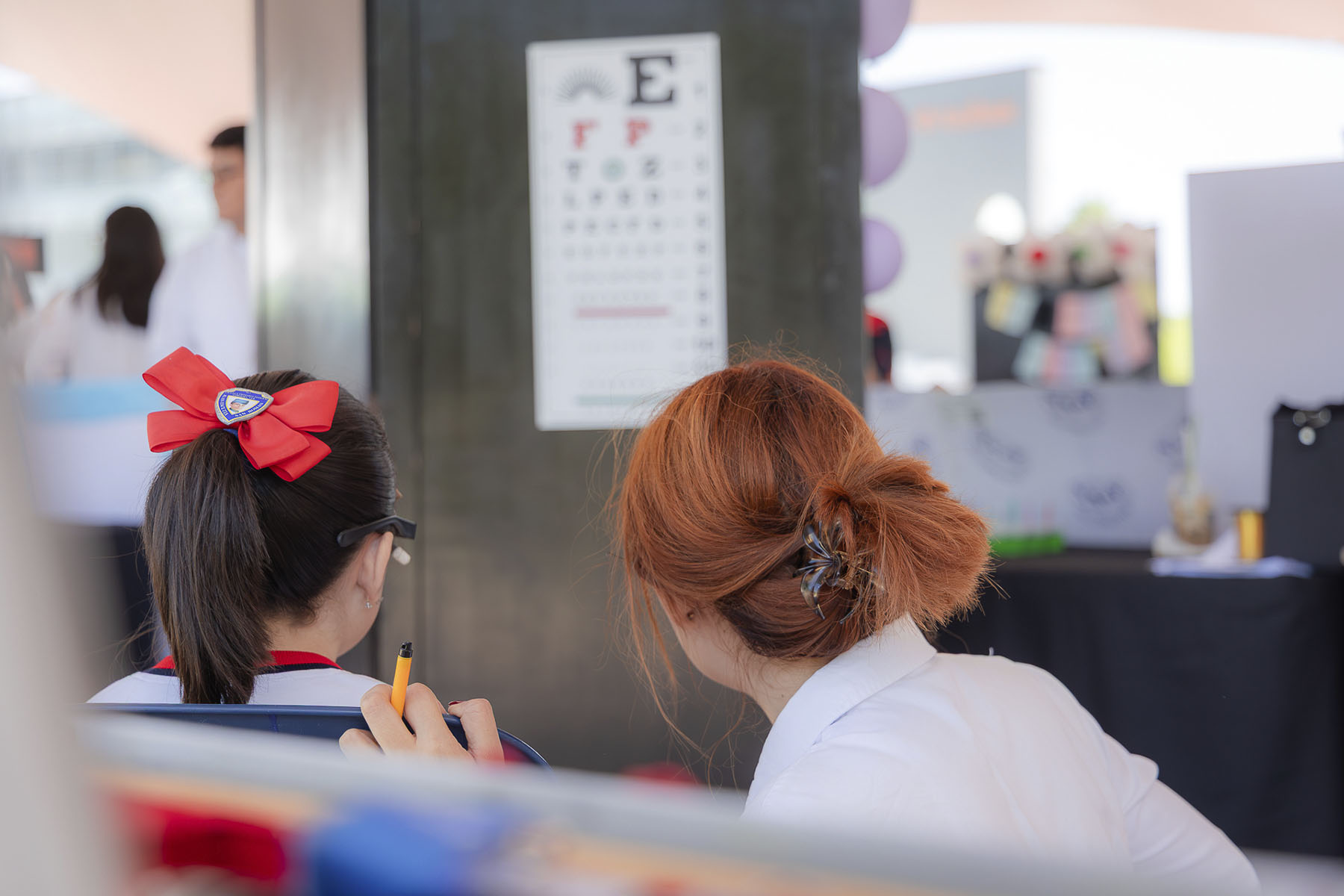 1 / 16 - La Escuela de Medicina Celebró la 3.ª Feria Binacional: Cuidando mi Salud Desde Pequeño