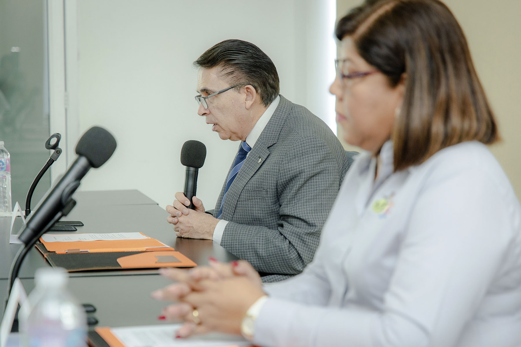 4 / 16 - Firma de Convenio con Xiimbal Weetel A.C.