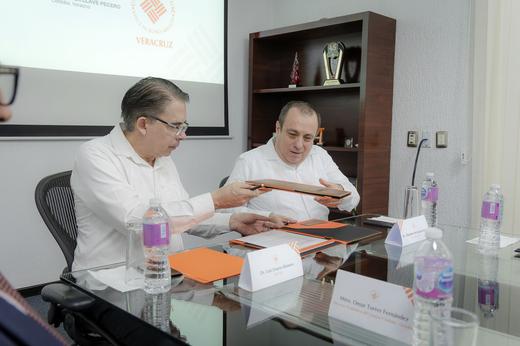 10 / 18 - Convenio de Colaboración con la Notaría 5 de Córdoba