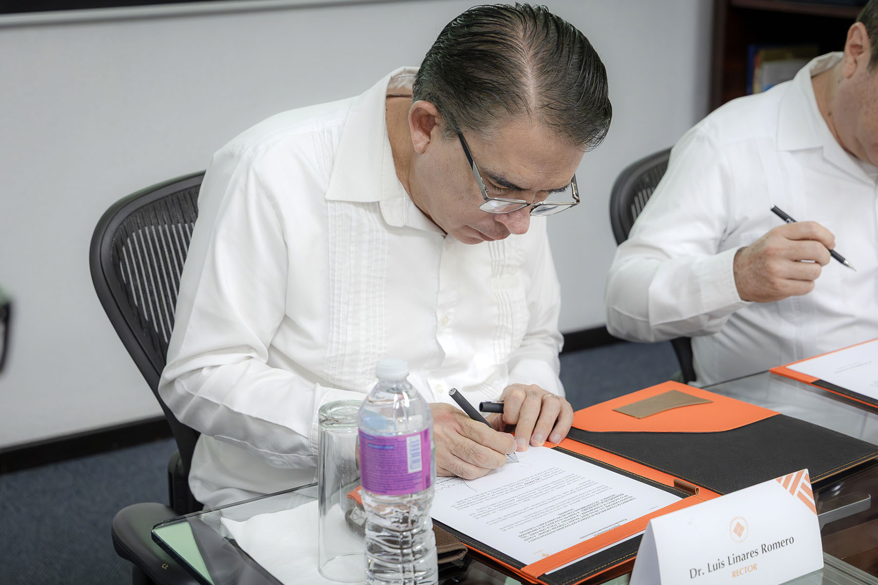 11 / 18 - Convenio de Colaboración con la Notaría 5 de Córdoba