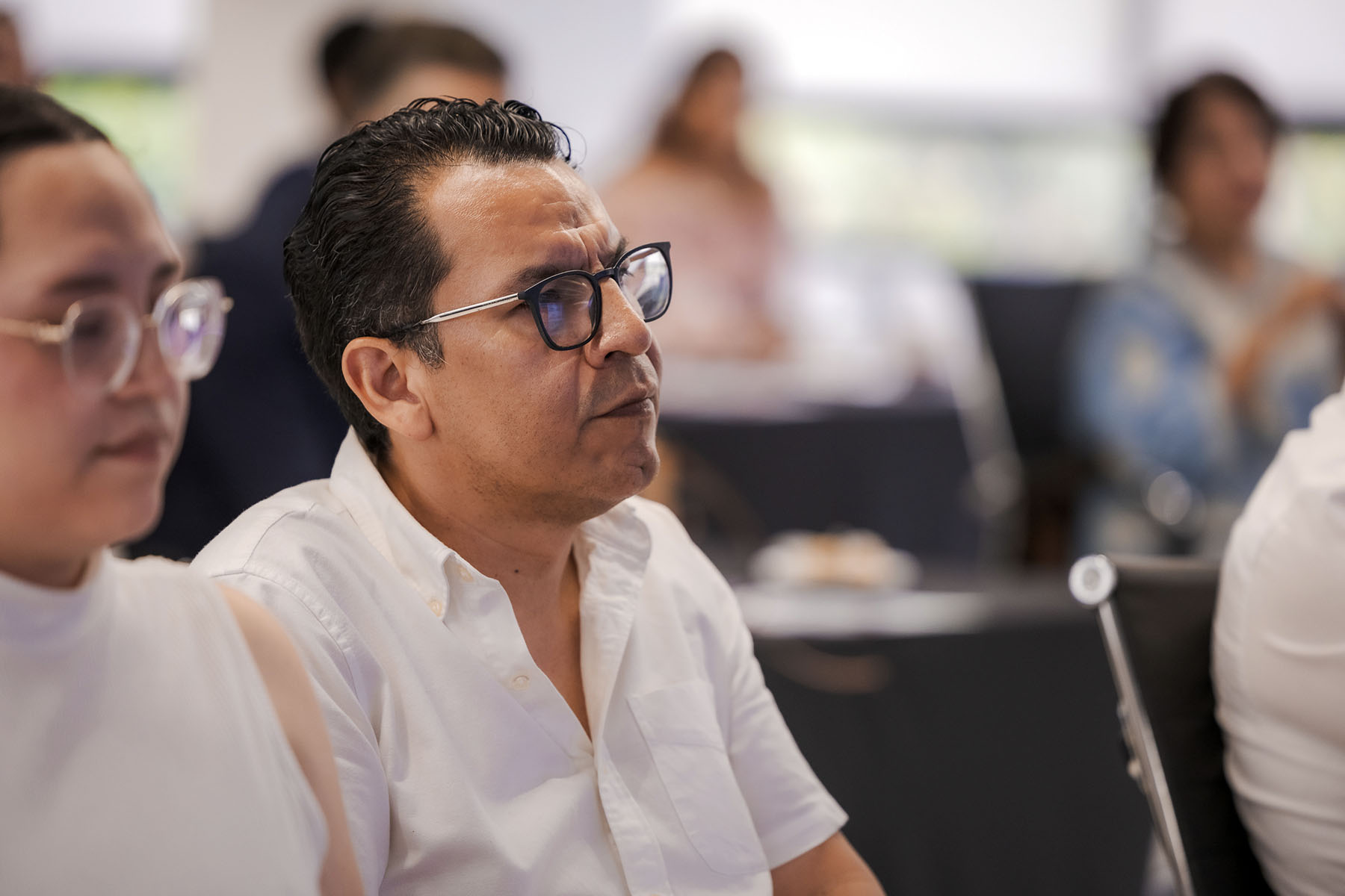 4 / 16 - Conferencia: Libera el Potencial de tu Empresa y CRECE