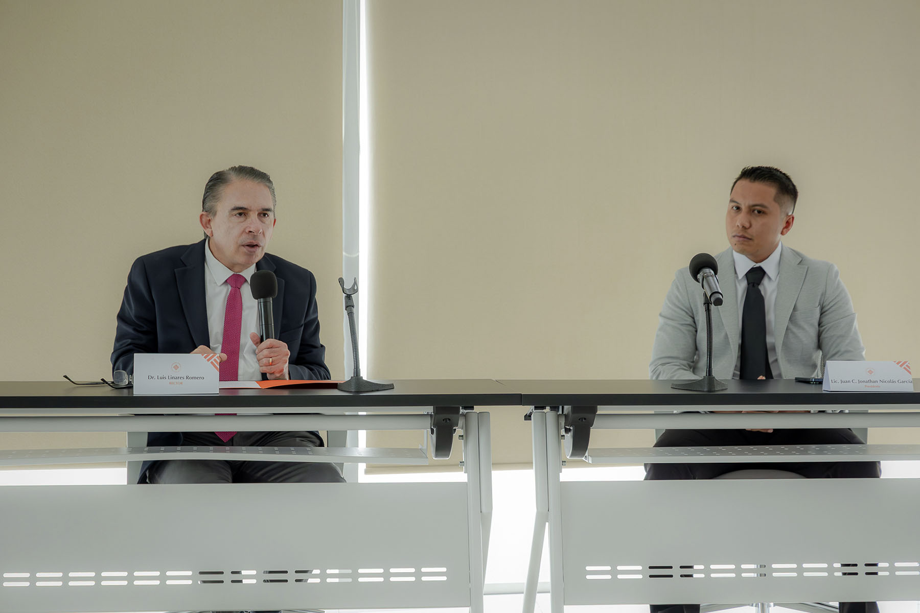 6 / 24 - Instauración del Consejo Consultivo Académico de Terapia Física y Rehabilitación
