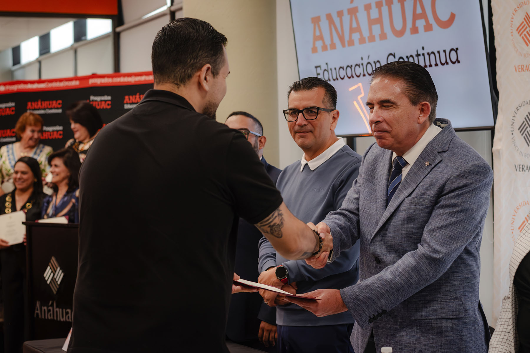 33 / 76 - Ceremonia de Clausura de Diplomados 33 / 76 - Ceremonia de Clausura de Diplomados