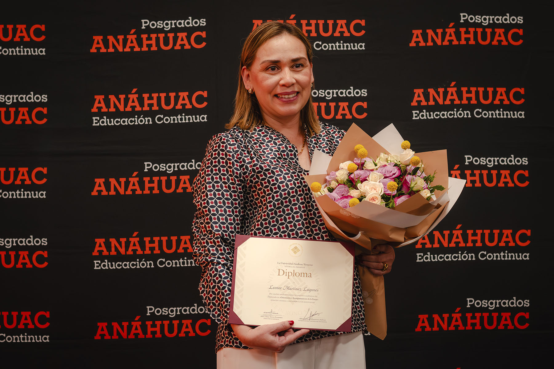 66 / 76 - Ceremonia de Clausura de Diplomados 66 / 76 - Ceremonia de Clausura de Diplomados