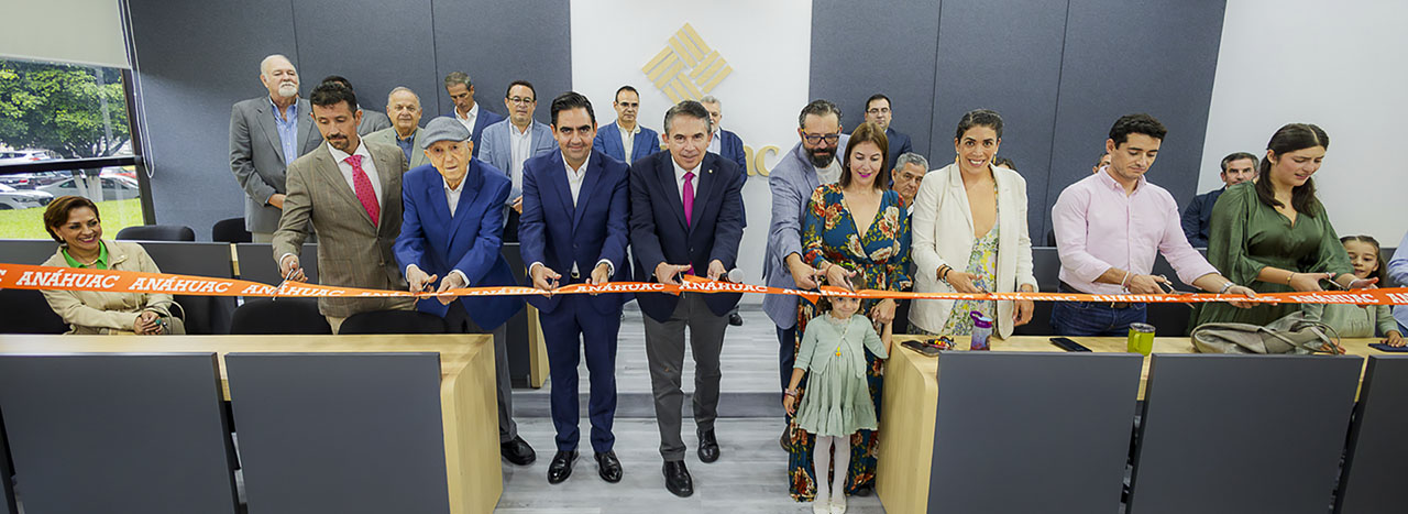 Instauración de los Nuevos Salones de Posgrado y Educación Continua