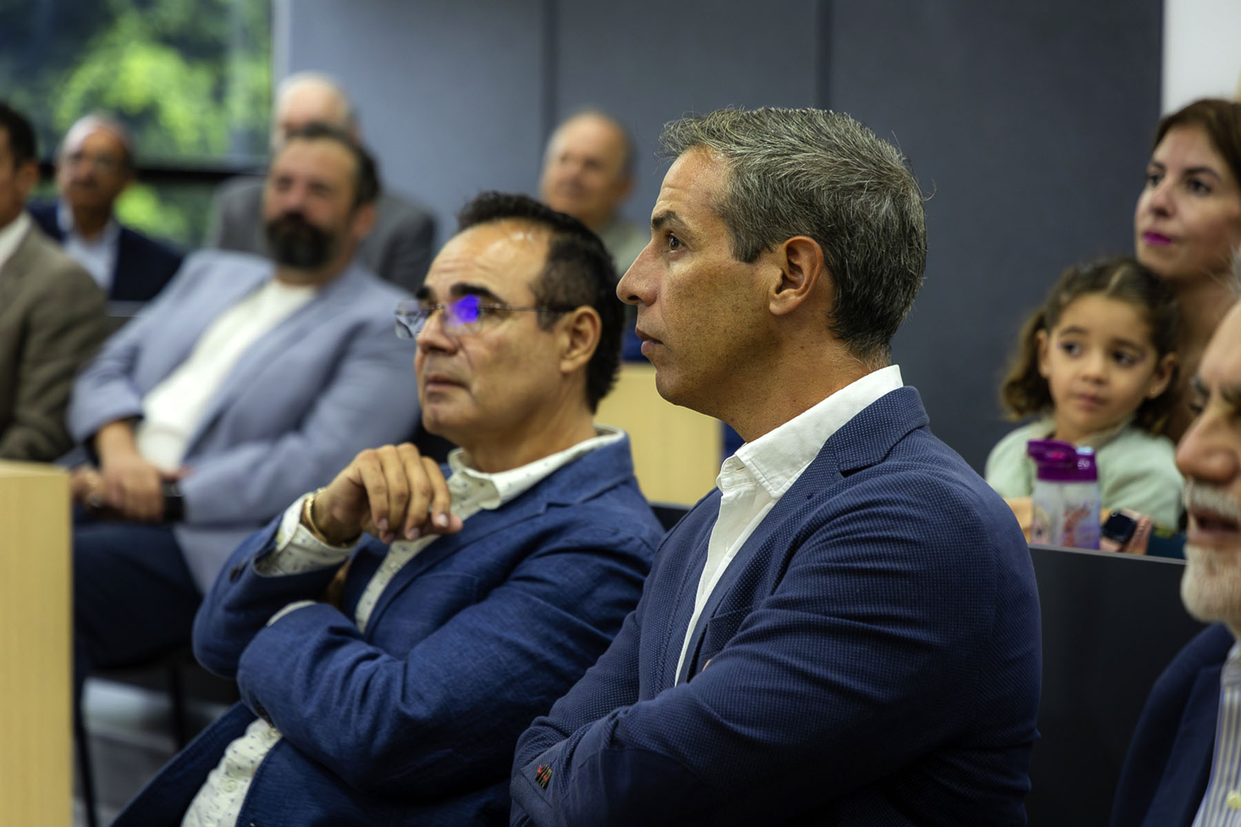 12 / 16 - Instauración de los Nuevos Salones de Posgrado y Educación Continua 12 / 16 - Instauración de los Nuevos Salones de Posgrado y Educación Continua